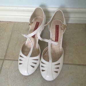 BAIT Footwear Robbie heels Vintage Retro sz 7.5